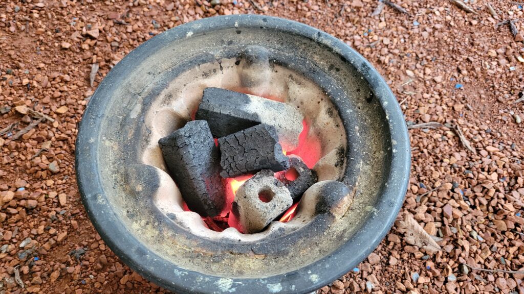 杉松製陶の黒七輪
